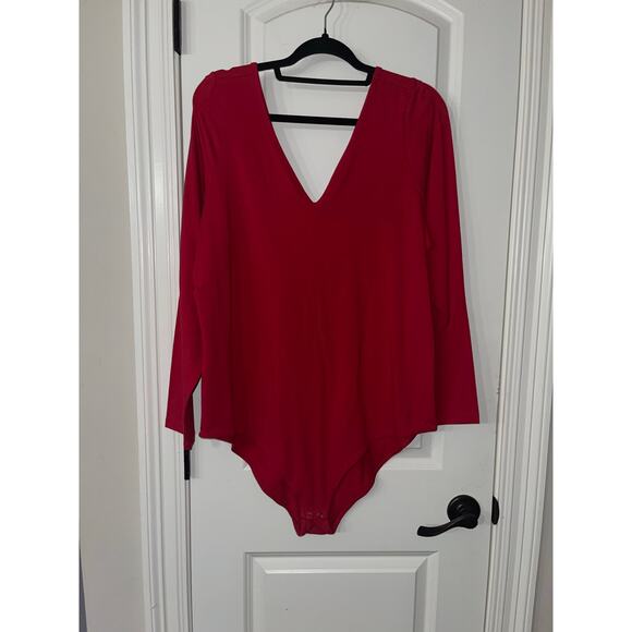 TORRID RED FOXY DOUBLE V BODYSUIT 3X - NWT - Picture 4 of 8